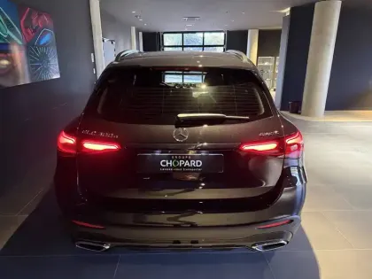 Photo 19 Mercedes GLC  300 e Hybrid EQ 4Matic