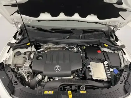 Photo 54 Mercedes GLA  200 d 8G-DCT