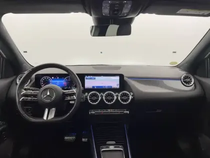 Photo 60 Mercedes GLA  200 d 8G-DCT