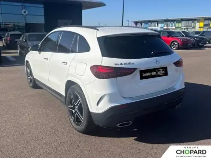 Photo 32 Mercedes GLA  200 d 8G-DCT