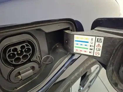 Photo 13 Renault Megane  E-Tech EV60 220 ch super charge