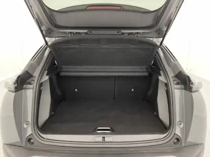 Photo 12 Peugeot 2008  PureTech 100 S&S BVM6