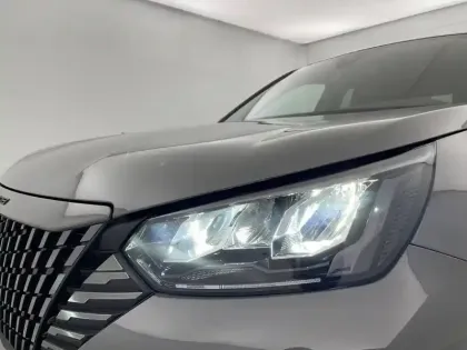 Photo 32 Peugeot 2008  PureTech 100 S&S BVM6