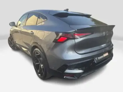 Photo 6 Renault Rafale 300 E-Tech Plug-in Hybrid 4x4 