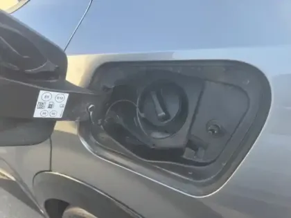 Photo 10 Renault Rafale 300 E-Tech Plug-in Hybrid 4x4 