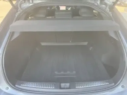 Photo 14 Renault Rafale 300 E-Tech Plug-in Hybrid 4x4 