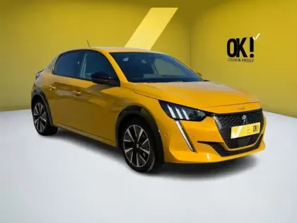 Photo 6 Peugeot 208 1.2 100 GT EAT8