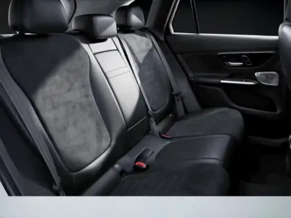 Photo 32 Mercedes GLC  300 e  Hybrid EQ 4MATIC AM