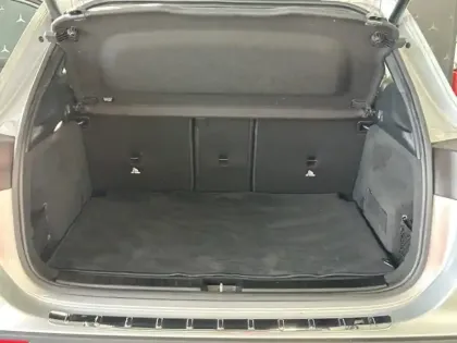 Photo 10 Mercedes GLA 200 Progressive Line