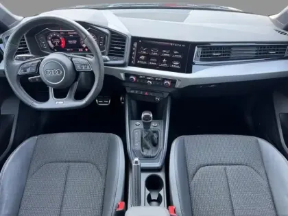 Photo 11 Audi A1 40 TFSI S line plus