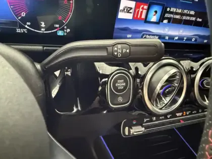Photo 18 Mercedes GLA 200 d AMG Line