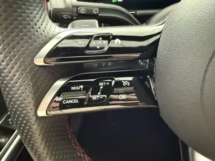 Photo 16 Mercedes GLA 200 d AMG Line