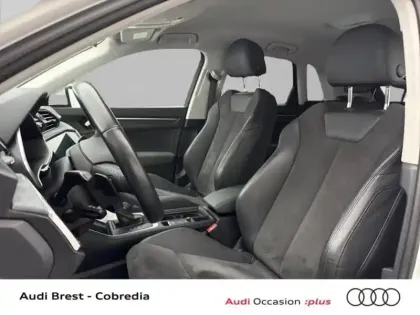 Photo 6 Audi Q3  35 TDI 150ch Design Luxe S tronic 7