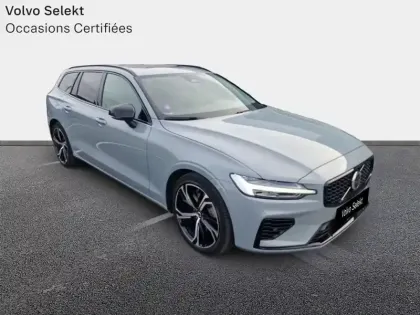 Photo 16 Volvo V60  T6 AWD 253+145ch Plus Style Dark Geartronic 8