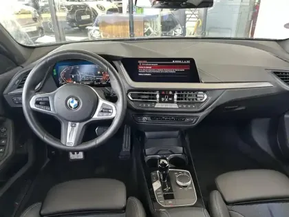 Photo 6 BMW Serie 1 Série 1 118iA 136ch M Sport DKG7