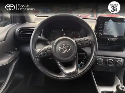 Photo 8 Toyota Yaris  120 VVT-i Dynamic 5p MY22