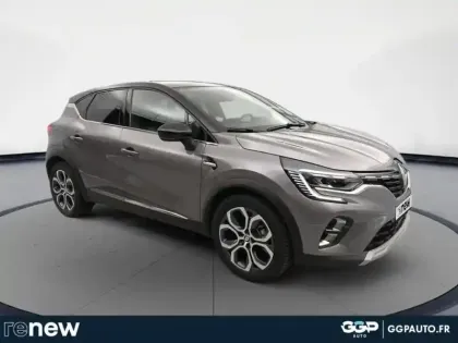 Photo 6 Renault Captur  1.6 E-Tech hybride 145ch Techno Fast Track