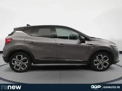 Photo 5 Renault Captur  1.6 E-Tech hybride 145ch Techno Fast Track