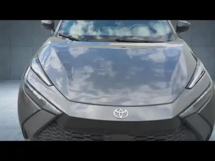 Photo 8 Toyota C-HR  1.8 Hybride 140ch Design NG23