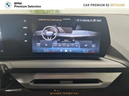 Photo 8 BMW Serie 1 Série 1 120A 170ch M Sport Design DKG7