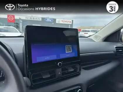 Photo 14 Toyota Yaris  116h Design 5p MC24