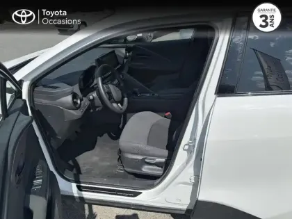 Photo 10 Toyota C-HR  2.0 Hybride 200ch Design NG23