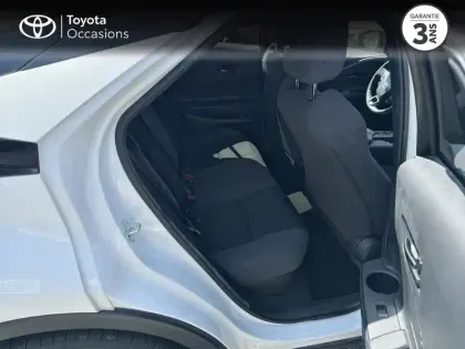 Photo 6 Toyota C-HR  2.0 Hybride 200ch Design NG23