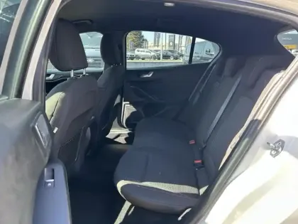 Photo 8 Ford Focus  1.5 EcoBlue 120ch ST-Line BVA
