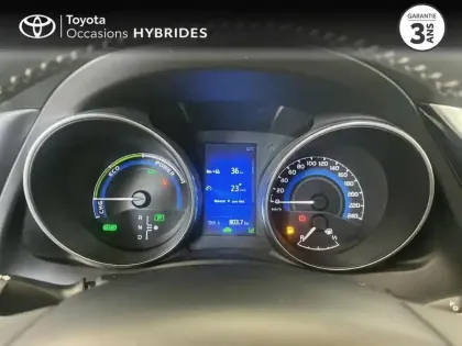 Photo 13 Toyota Auris  HSD 136h Design