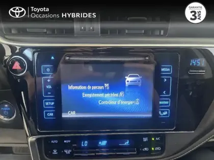 Photo 14 Toyota Auris  HSD 136h Design
