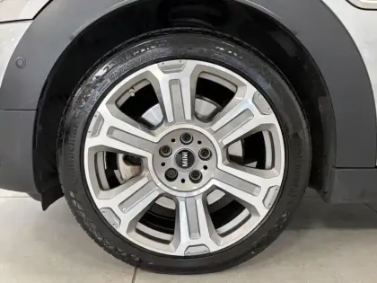 Photo 8 Mini Countryman  Cooper SE 125ch + 95ch Edition Premium Plus ALL4 BVA6