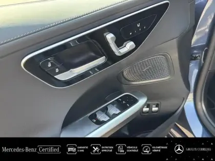 Photo 13 Mercedes Classe C  Break 300 e 204+129ch AMG Line
