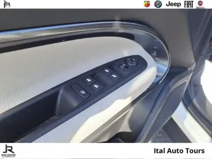 Photo 14 Fiat 600  1.2 Hybrid 100ch La Prima DCT6