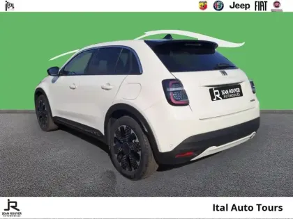 Photo 6 Fiat 600  1.2 Hybrid 100ch La Prima DCT6