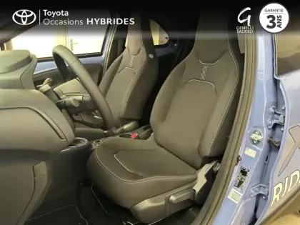 Photo 10 Toyota Aygo X  116h Graphic