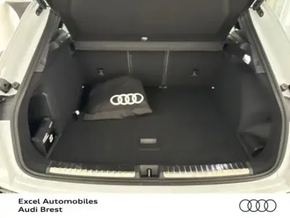 Photo 8 Audi Q3  1.5 e-hybrid 272ch S line S tronic 6