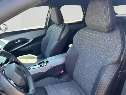 Photo 10 Peugeot 3008  Electrique 230ch Batterie 97 kWh Allure