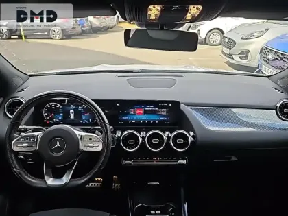 Photo 5 Mercedes GLA  200 163ch AMG Line 7G-DCT