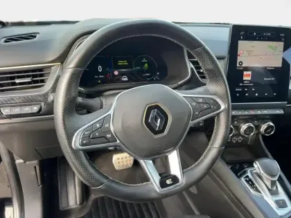 Photo 14 Renault Arkana  1.6 E-Tech hybride 145ch Engineered -22