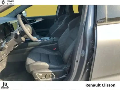 Photo 7 Renault Austral  E-Tech full hybrid 200ch esprit Alpine + 4 Control + Pack Parking