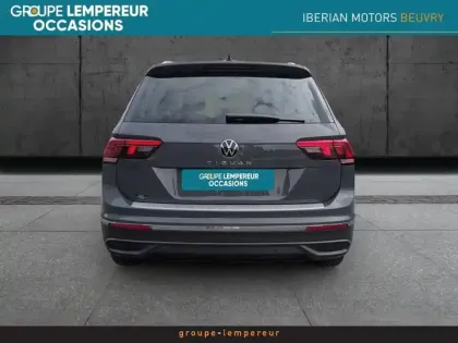 Photo 5 Volkswagen Tiguan  1.5 TSI 130ch Life