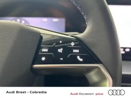 Photo 11 Audi Q3  1.5 TFSI 150ch Hybride Design S tronic 7