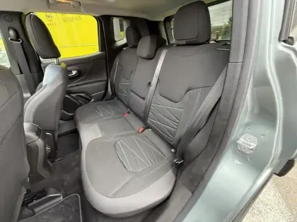 Photo 11 Jeep Renegade  1.5 Turbo T4 130ch MHEV Upland BVR7 MY22