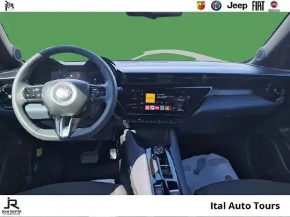 Photo 7 Alfa Romeo Junior  1.2 Ibrida 136ch DCT6