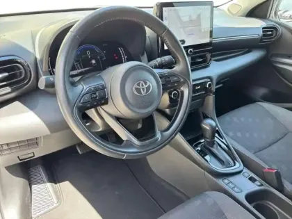 Photo 8 Toyota Yaris  116h Design 5p MY25