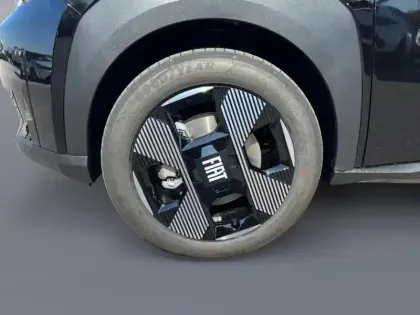 Photo 8 Fiat Panda Grande  Electrique 113ch La Prima