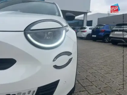 Photo 12 Fiat 600  1.2 Hybrid 100ch Pack Confort DCT6
