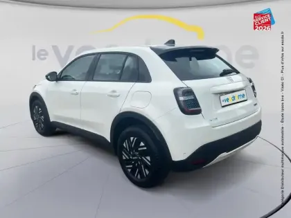 Photo 7 Fiat 600  1.2 Hybrid 100ch Pack Confort DCT6