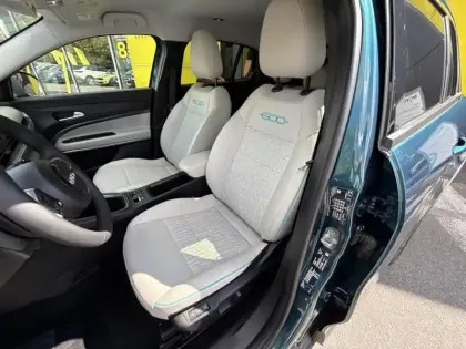 Photo 10 Fiat 600  1.2 Hybrid Turbo 110ch La Prima eDCT6