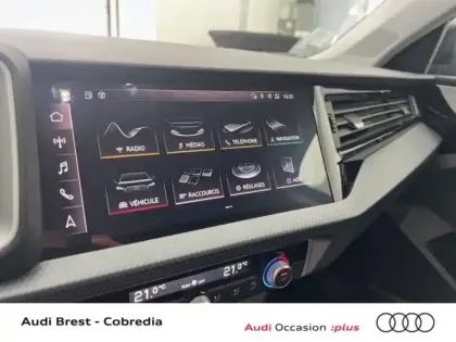 Photo 12 Audi A1  Sportback 35 TFSI 150ch Design Luxe S tronic 7
